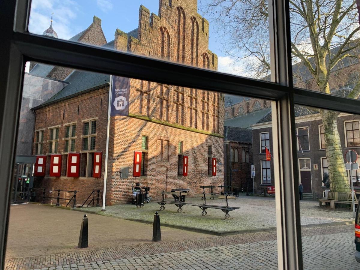 Het Rode Pakhuis 杜斯堡 外观 照片