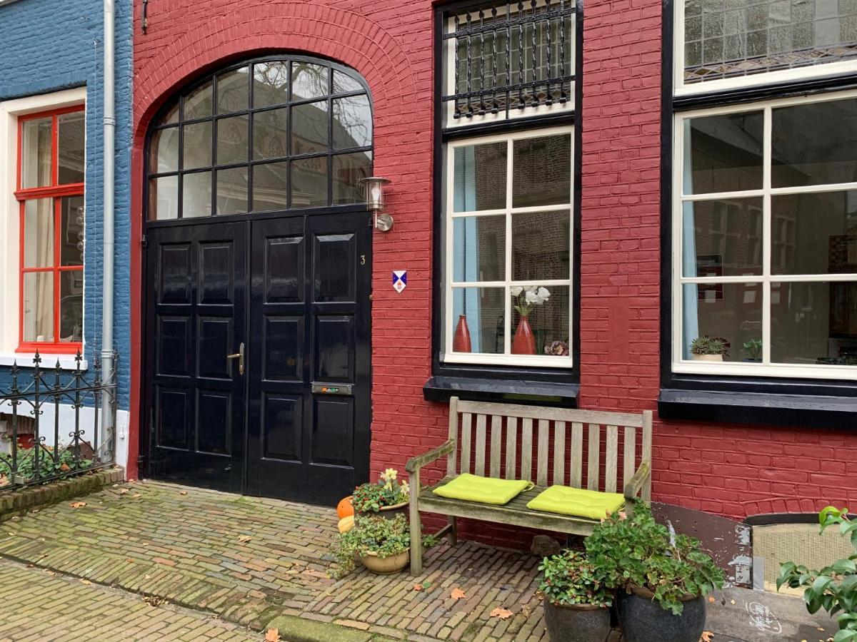 Het Rode Pakhuis 杜斯堡 外观 照片
